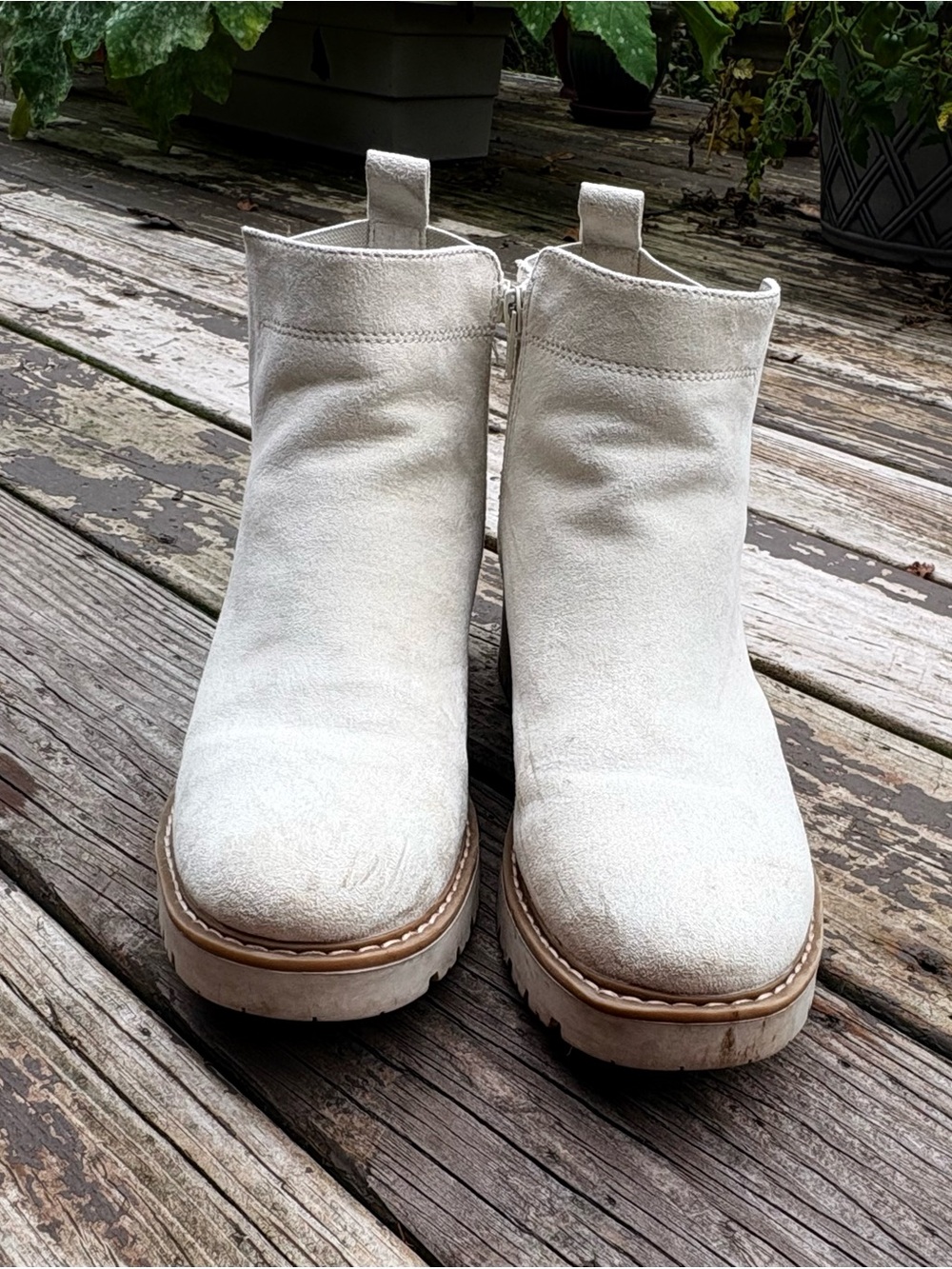 Sonoma Women’s Cream Suede Ankle Boots - Size 9.5